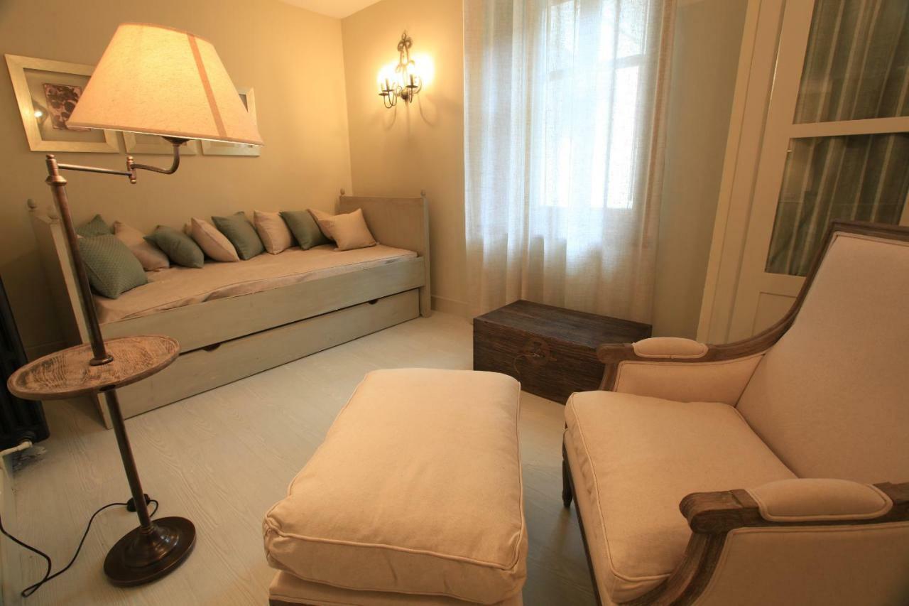 Hotel Poldo La Guingueta D'Aneu Ngoại thất bức ảnh