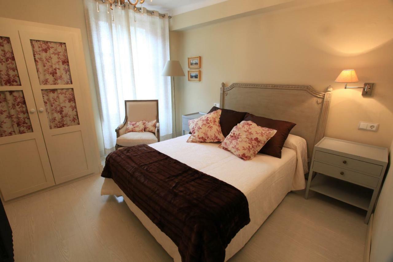 Hotel Poldo La Guingueta D'Aneu Ngoại thất bức ảnh